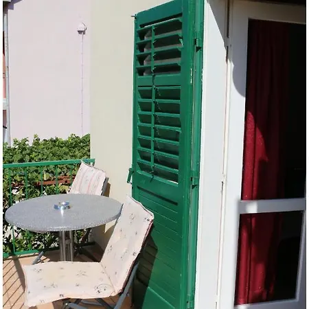 Apartments Lujo Primosten Exterior photo