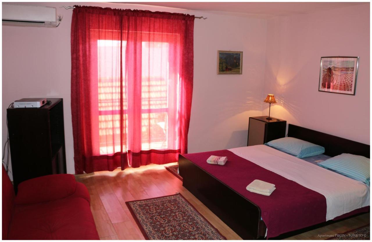 Lujo Apartment *